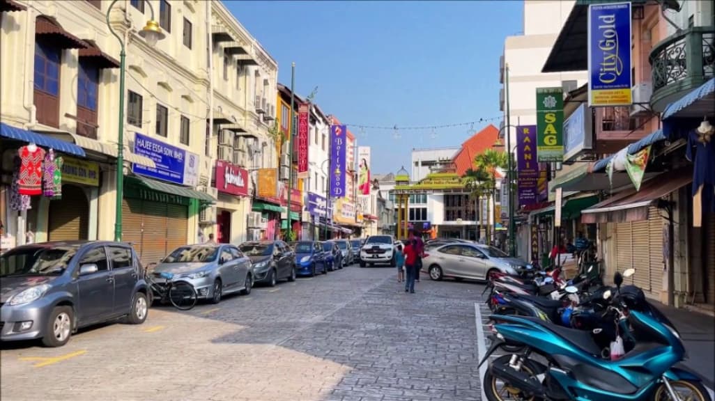 Vibrant Colors and Culture at Penang Little India