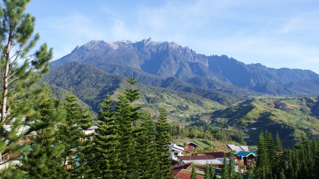 Mount Kinabalu: Majestic Peak of Borneo