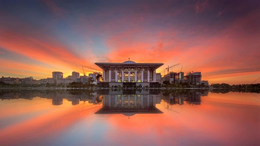 Tuanku Mizan Zainal Abidin Masjid