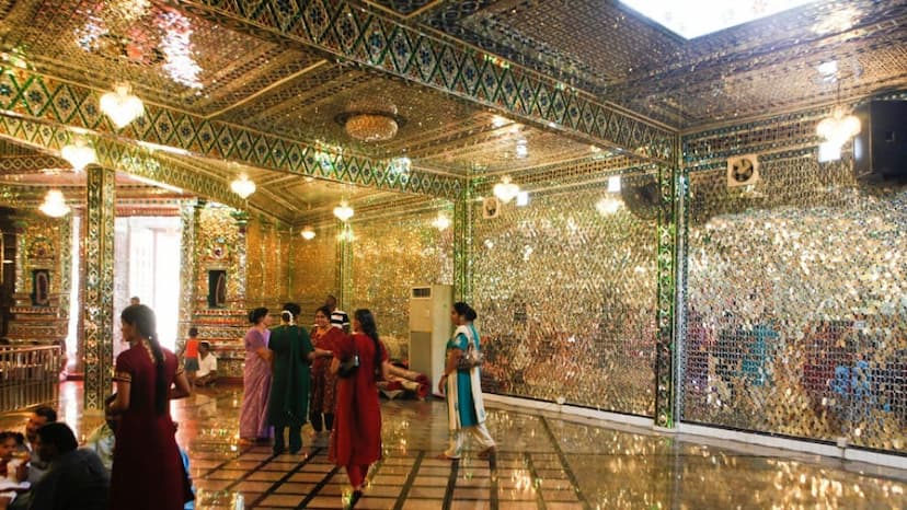 Arulmigu Sri Rajakaliamman Glass Temple