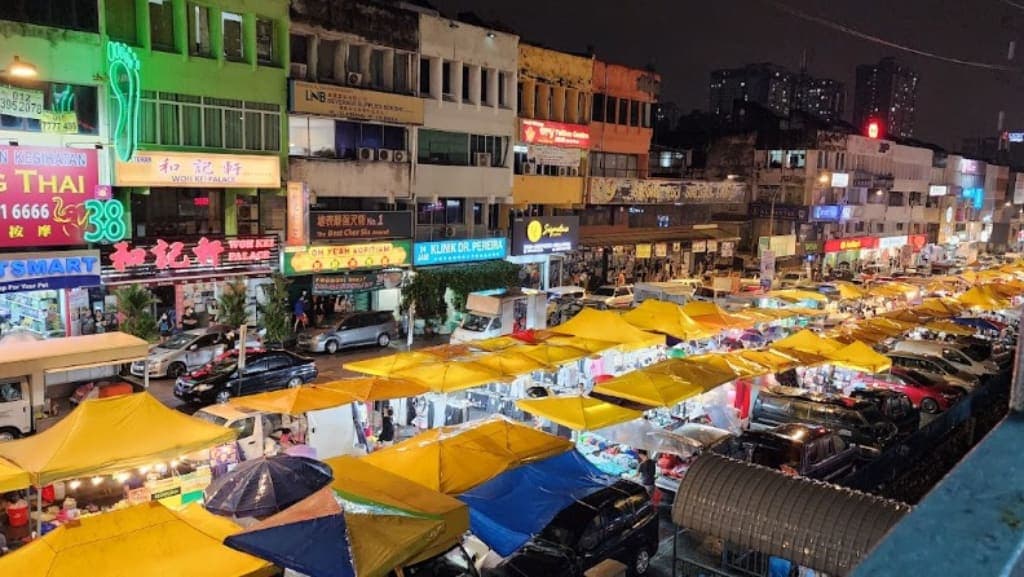 Pasar Malam Taman Connaught