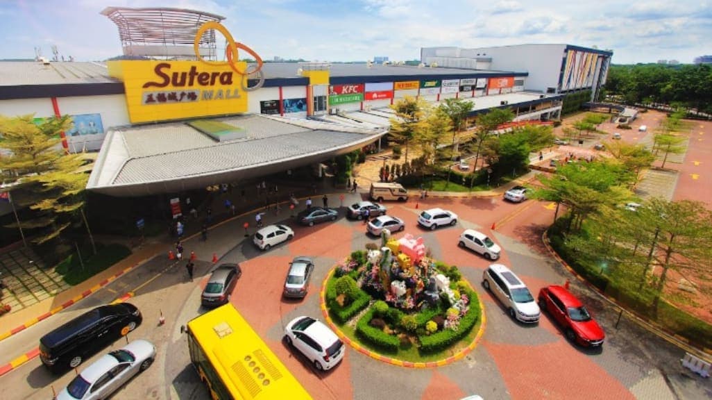Sutera Mall: A Relaxing Shopping Retreat