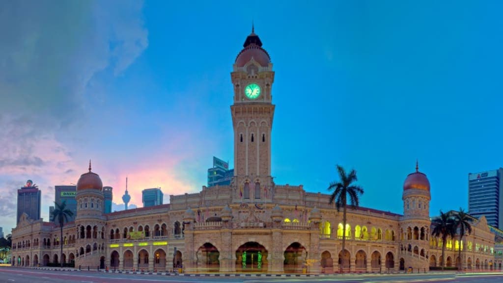 Sultan Abdul Samad Building: A Historical Landmark of Colonial Elegance