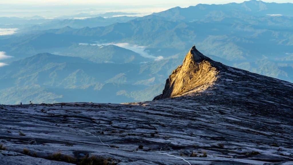 Mount Kinabalu: Majestic Peak of Borneo