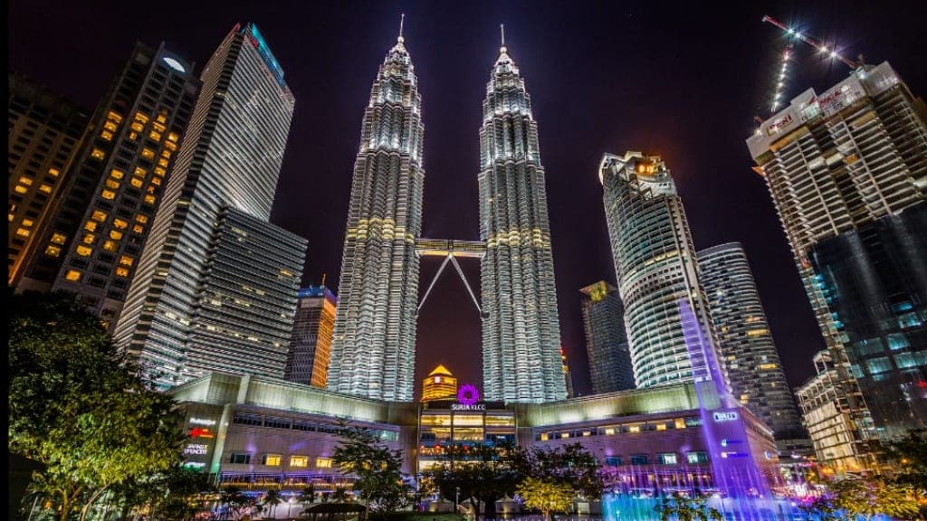 The Iconic Twin Tower