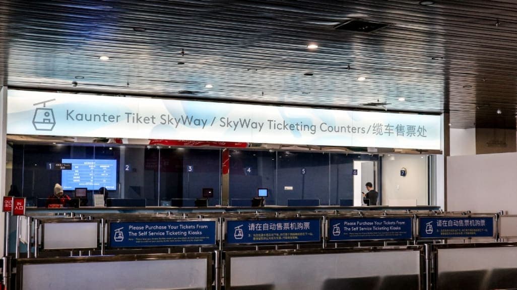 Awana SkyWay: A Scenic Gondola Ride to the Top