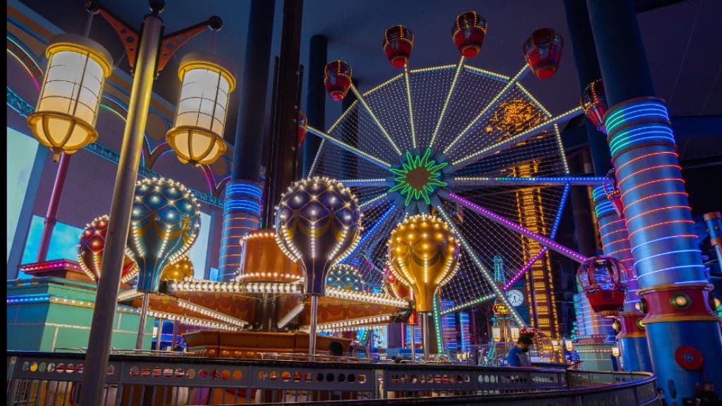 Skytropolis Indoor Theme Park: A World of Fun, Indoors