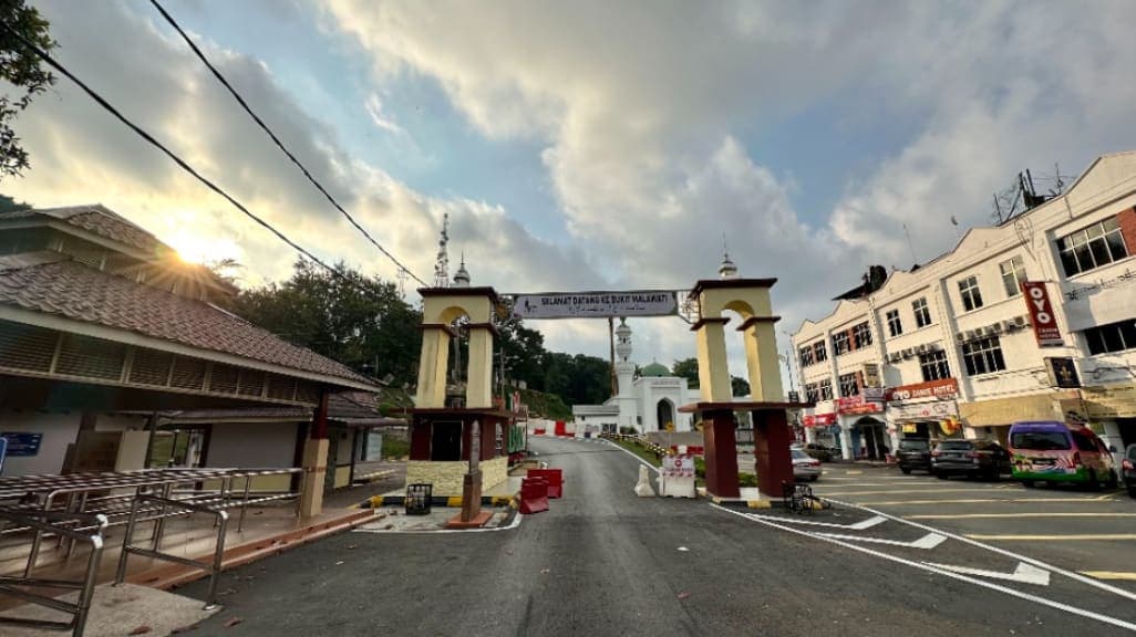 Malawati Hill: A Historical Exploration with Panoramic Views
