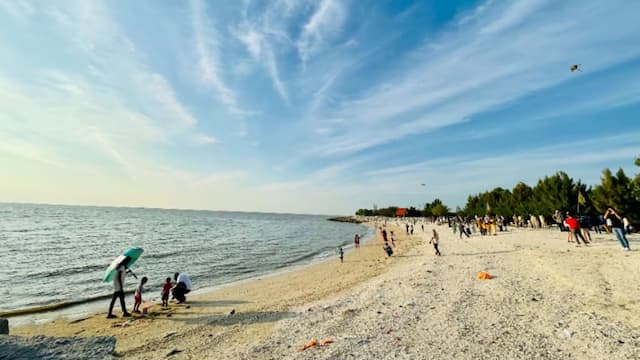 Pantai Redang Sekinchan