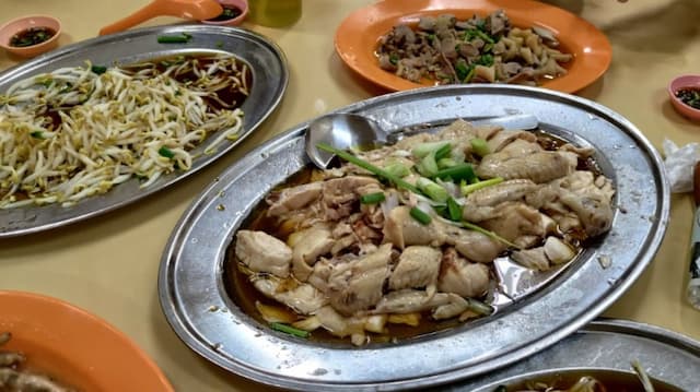 Restoran Cowan Street Ayam Tauge & Koitiau