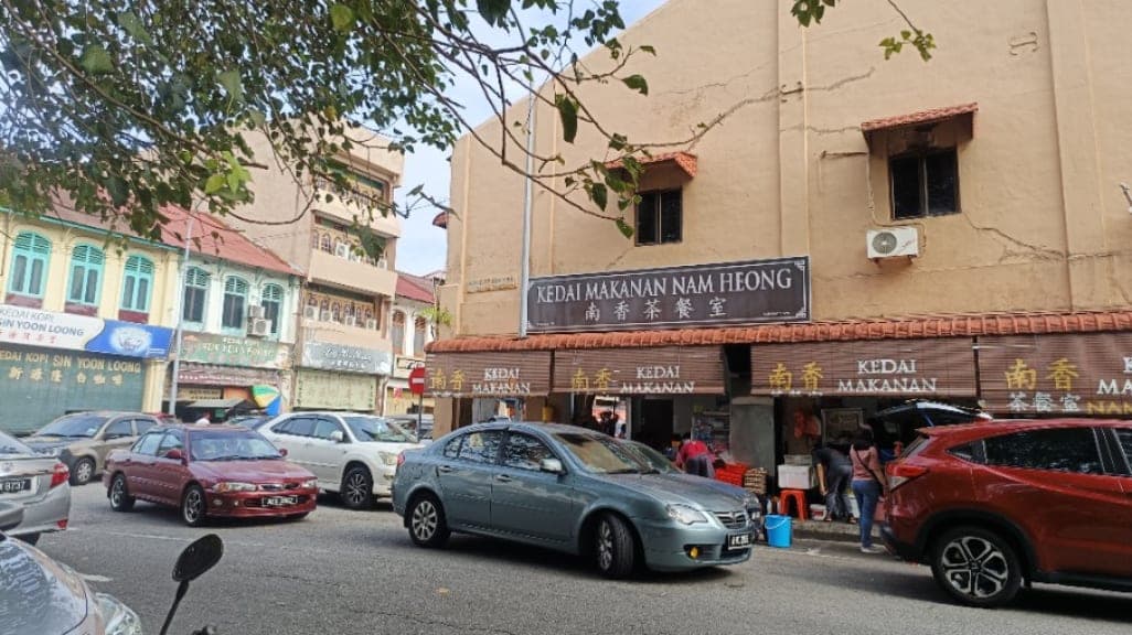 Kedai Makanan Nam Heong: The Epicenter of Ipoh's White Coffee