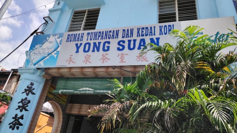 Nasi Ganja Ipoh ( Nasi Kandar ayam Merah)