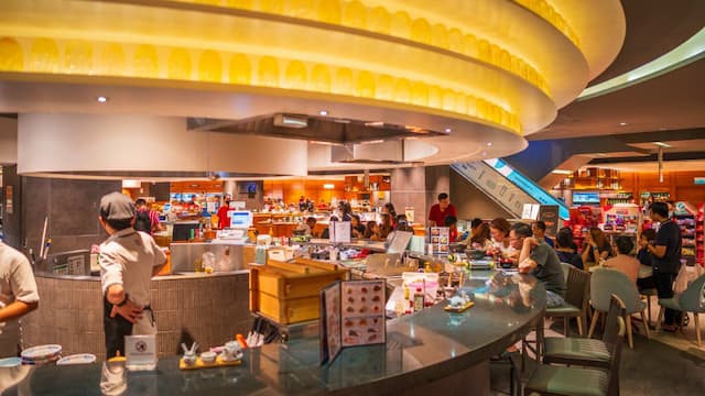 Lot 10 Hutong Food Court