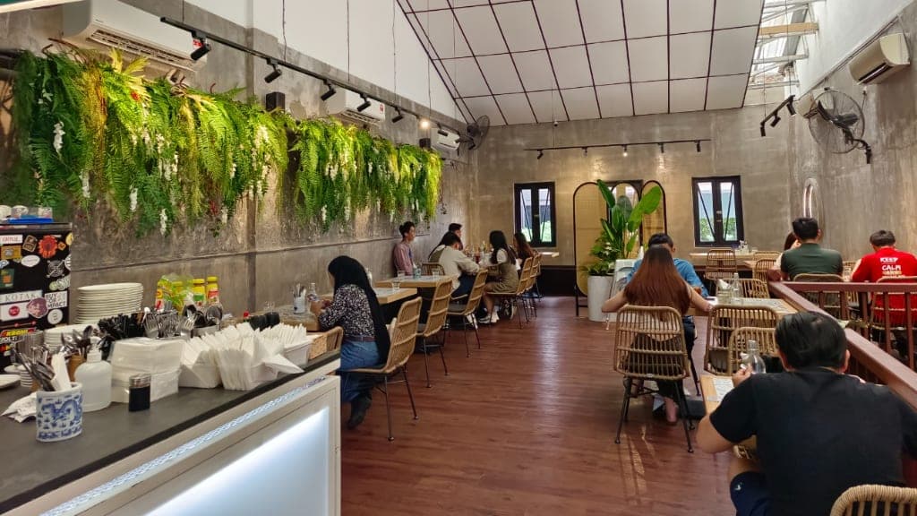 Merchant's Lane: A Hidden Gem with Historic Charm