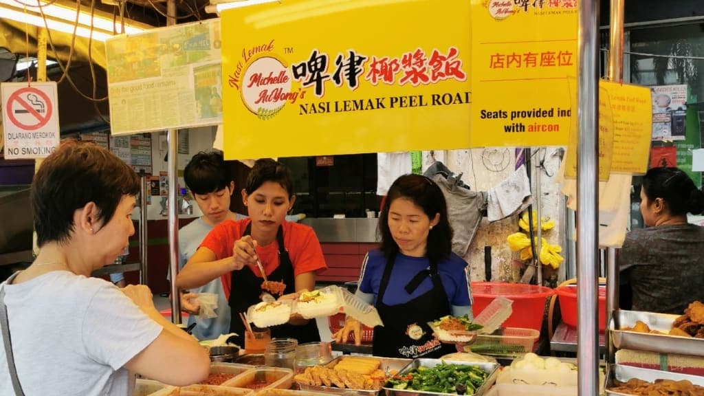 Nasi Lemak Peel Road: A Midnight Delight in Kuala Lumpur