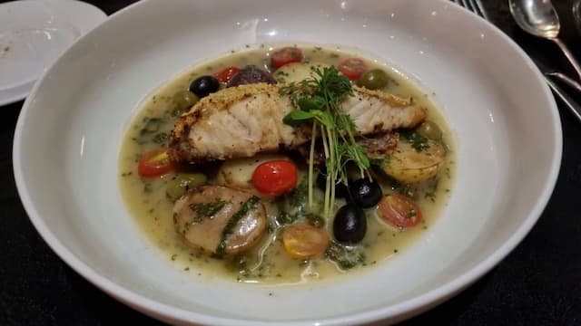 ZENZERO Restaurant & Wine Bar