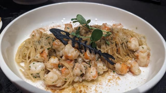 ZENZERO Restaurant & Wine Bar