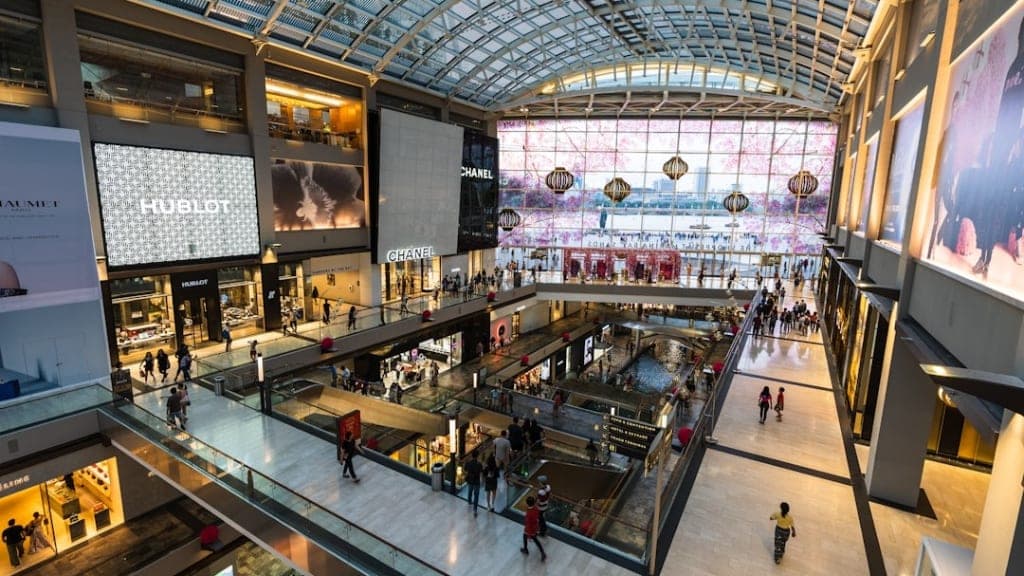 Singapore Shopping Spree: Discover the 7 Top Shopping Malls