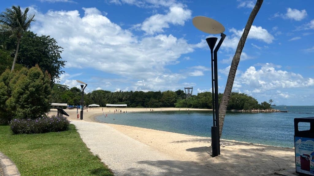 Palawan Beach: A Family-Friendly Island Paradise