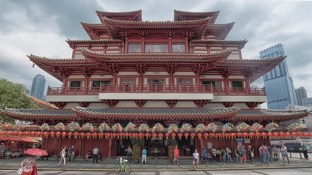 Buddha Tooth Relic Temple: A Sanctuary of Buddhist Wisdom