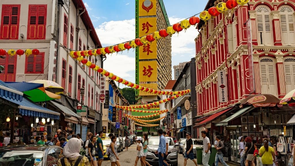 Chinatown Singapore: A Historic District Alive with Tradition