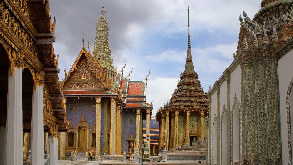 The Grand Palace: A Royal Legacy in the Heart of Bangkok