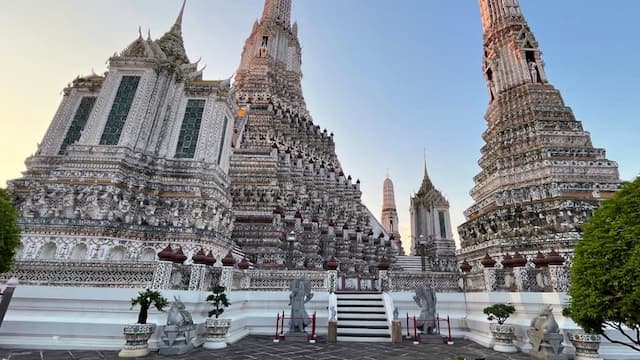 Wat Arun Ratchawararam Ratchawaramahawihan