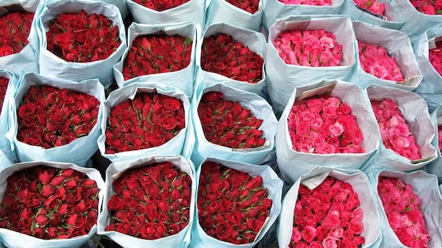 Pak Khlong Talat (Flower Market)