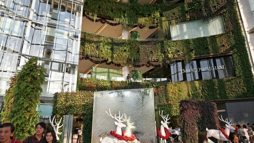 Siam Paragon: The Epitome of Luxury Shopping in Bangkok
