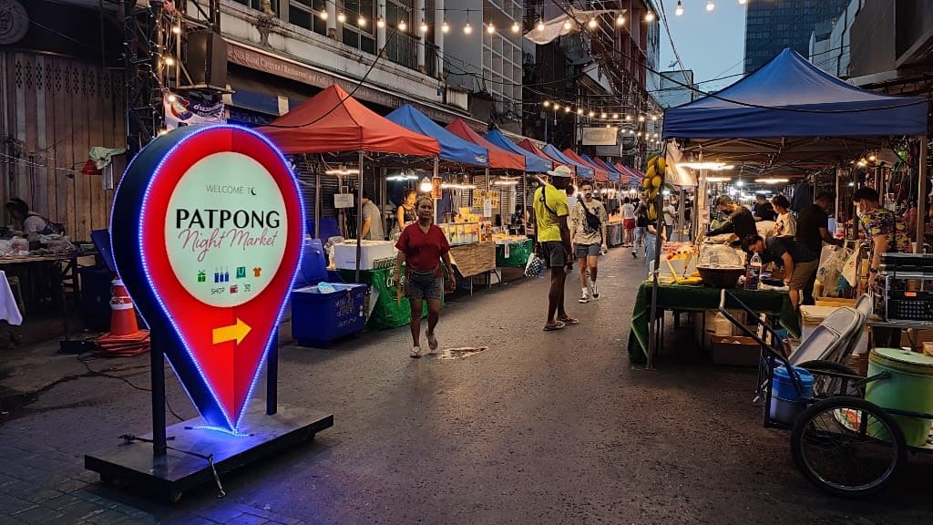 Patpong Night Market: An Electric Mix of Bargains and Nightlife
