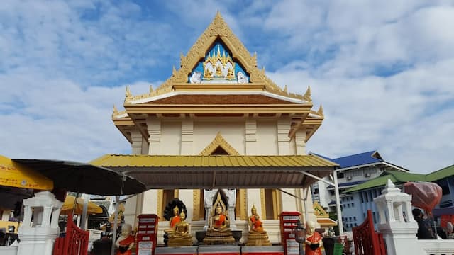 Wat Traimit Withayaram Worawihan (Golden Buddha)