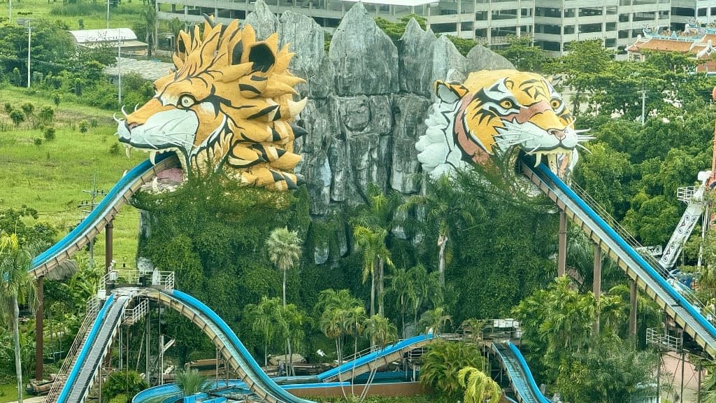 Siam Amazing Park: A Thrilling Escape into Fun and Fantasy