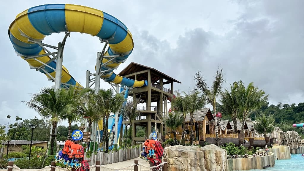 Andamanda Phuket: The Ultimate Water Adventure in the Tropics