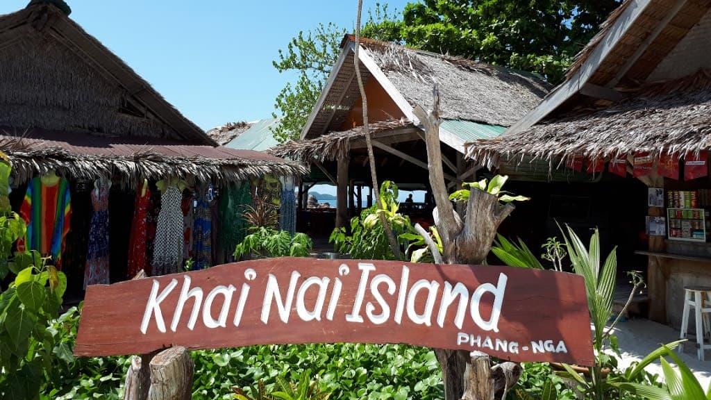 Khai Nai Island: A Secluded Paradise for Sun-Seekers and Snorkelers
