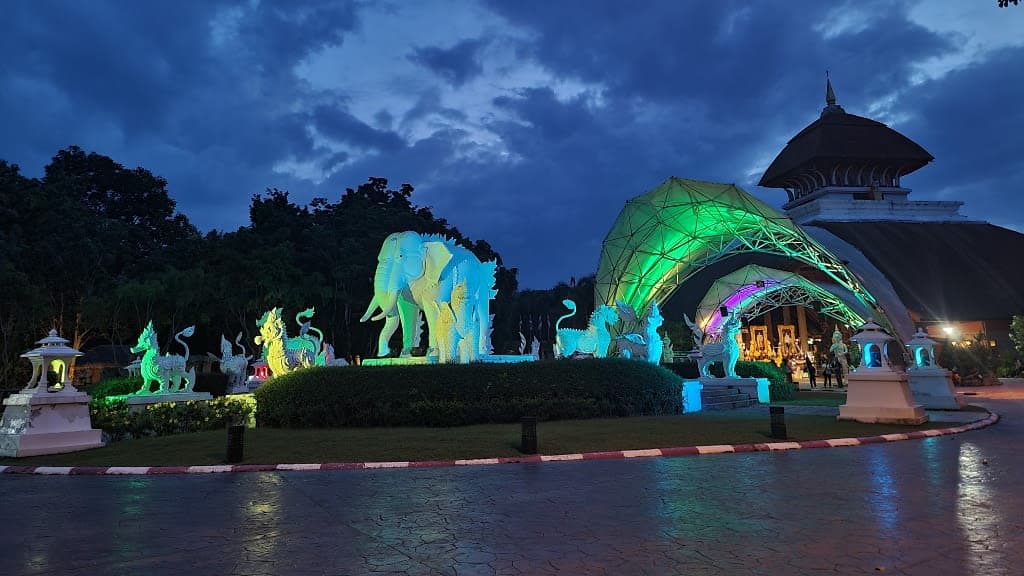 Chiang Mai Night Safari: A Thrilling Encounter with the Wild