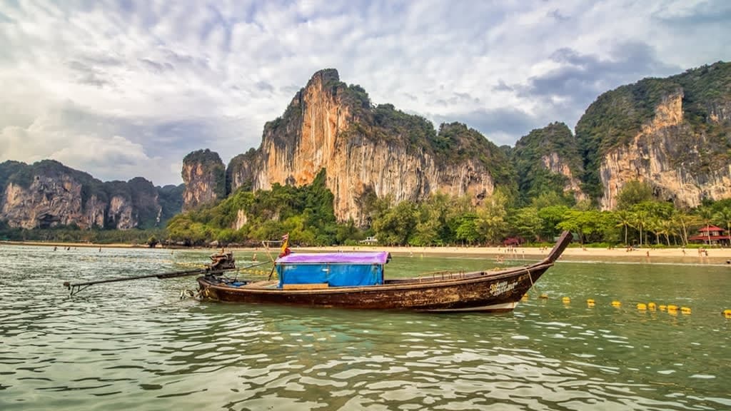 Island Hopping Adventure: Explore Krabi's Hidden Gems