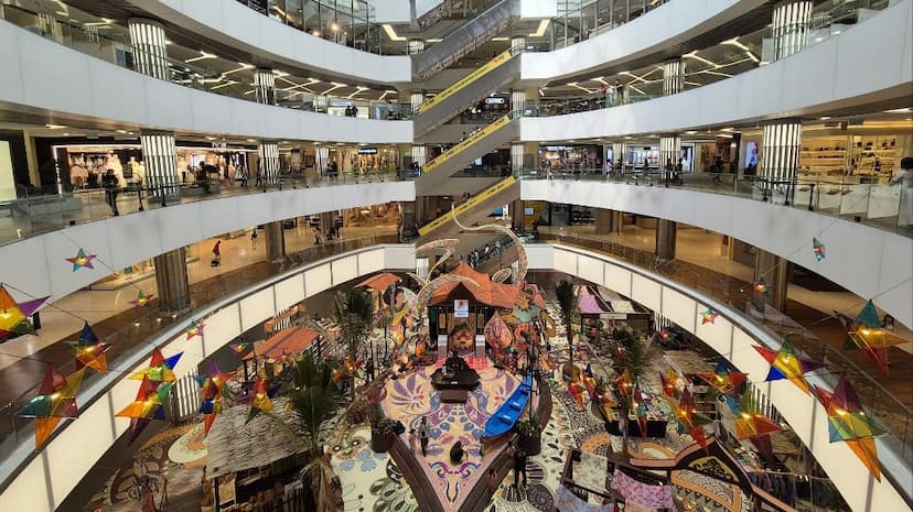 1 Utama Shopping Centre